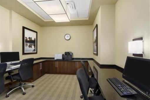 фото отеля Embassy Suites Orlando Lake Buena Vista South
