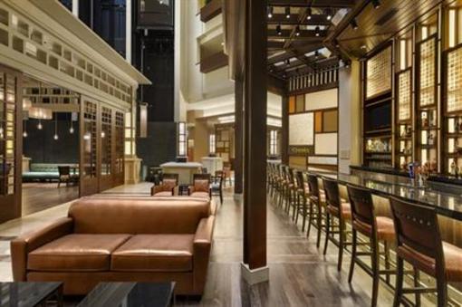 фото отеля Embassy Suites Orlando Lake Buena Vista South