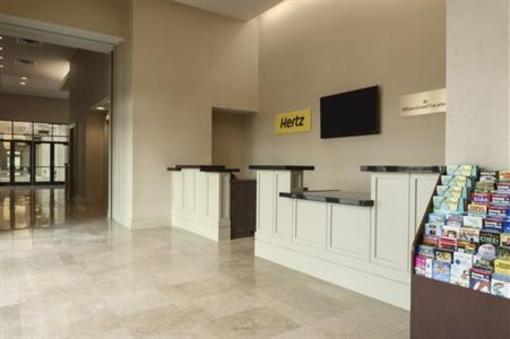 фото отеля Embassy Suites Orlando Lake Buena Vista South