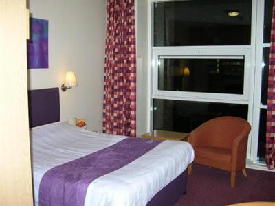 фото отеля Premier Inn Manchester Central