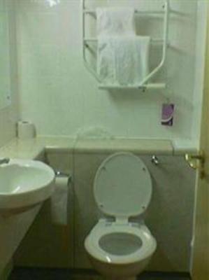 фото отеля Premier Inn Manchester Central