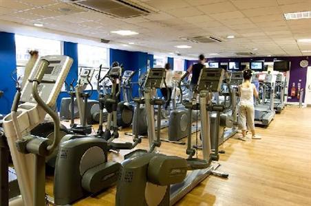 фото отеля Premier Inn Manchester Central