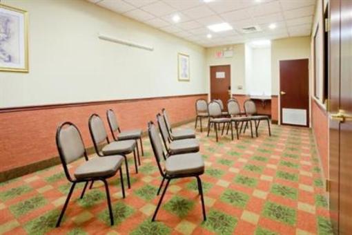 фото отеля Holiday Inn Express Hotel & Suites Quakertown