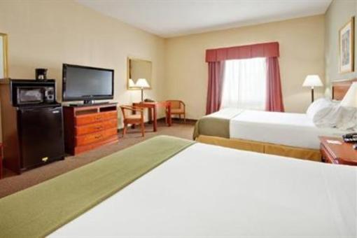 фото отеля Holiday Inn Express Hotel & Suites Quakertown