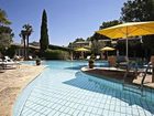 фото отеля Hostellerie Les Frenes Avignon