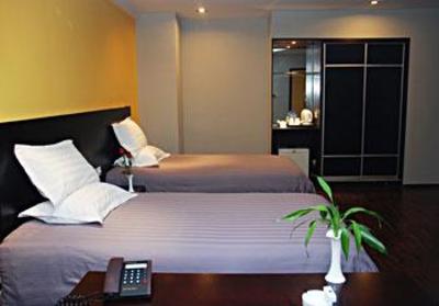 фото отеля Fx Hotel Guanqian Suzhou