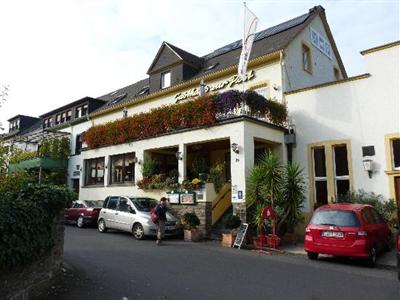 фото отеля Hotel, Gasthaus & Restaurant zur Post