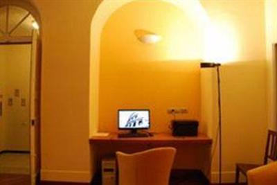 фото отеля Hermitage Hotel Genoa