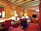 фото отеля Holiday Inn New Orleans - Chateau Lemoyne