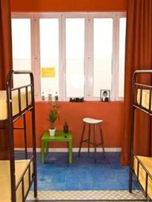 фото отеля Purple Nest Hostel