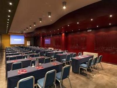 фото отеля Parma & Congressi Hotel