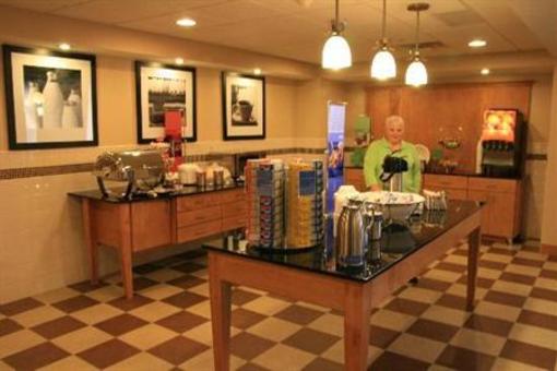 фото отеля Hampton Inn & Suites Canton