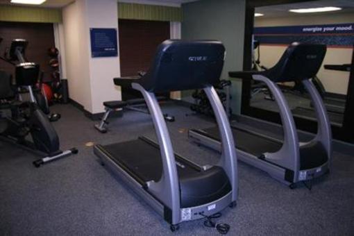фото отеля Hampton Inn & Suites Canton
