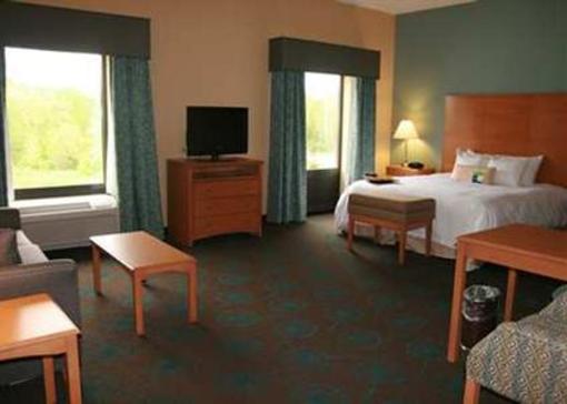 фото отеля Hampton Inn & Suites Canton