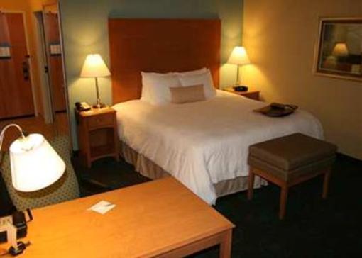 фото отеля Hampton Inn & Suites Canton