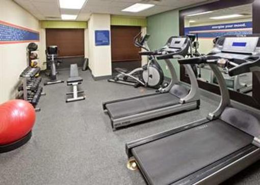 фото отеля Hampton Inn & Suites Canton