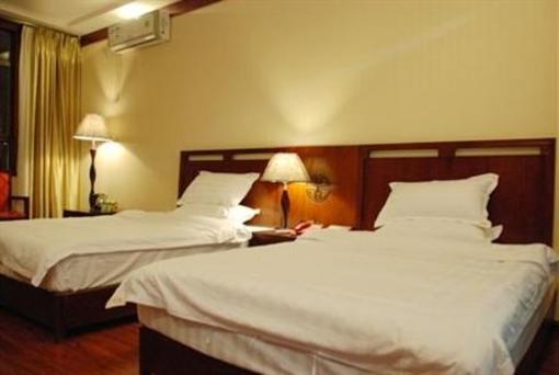 фото отеля Yinfeng Hotel