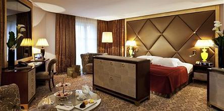 фото отеля Hotel Fouquet's Barriere