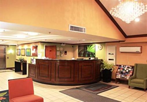фото отеля Fairfield Inn Nanuet Spring Valley