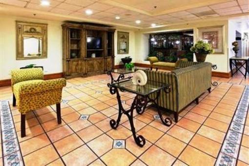 фото отеля Holiday Inn Express Ciudad Victoria