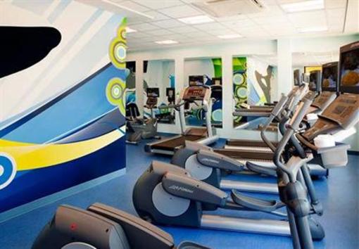 фото отеля SpringHill Suites Orlando at Seaworld