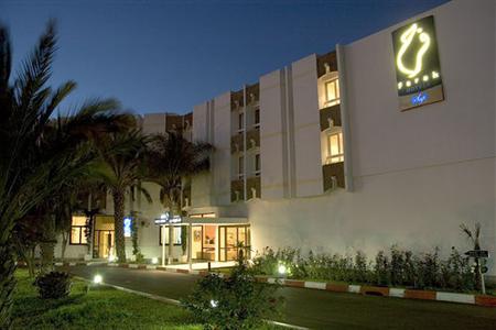 фото отеля Golden Tulip Farah Safi