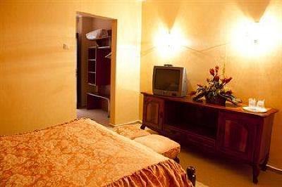 фото отеля Continental Hotel Targu Mures