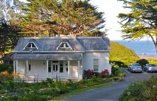 фото отеля Elk Cove Inn