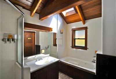 фото отеля Elk Cove Inn