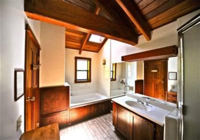 фото отеля Elk Cove Inn