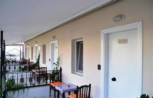 фото отеля Livadi Motel