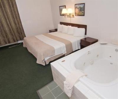 фото отеля Americas Best Value Inn Zumbrota