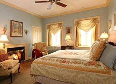 фото отеля The Woolverton Inn