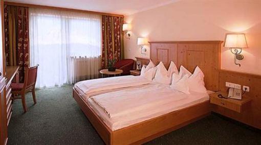 фото отеля Hotel Rettenberg Kolsass