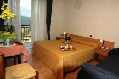 фото отеля Albergo Al Salus