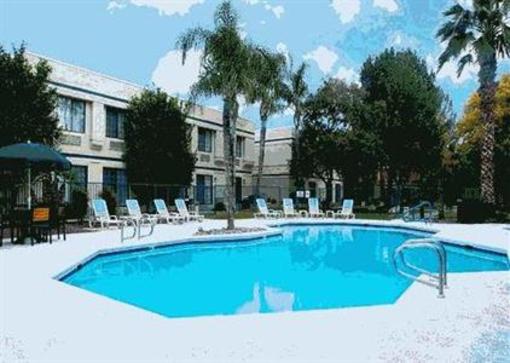 фото отеля Comfort Suites at Sabino Canyon