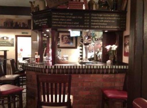 фото отеля The Riverside Inn Sutton Bridge