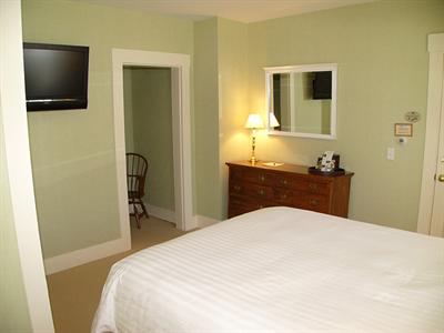 фото отеля Three Stallion Inn
