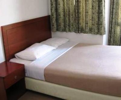 фото отеля Rose Cottage Hotel Taman Daya