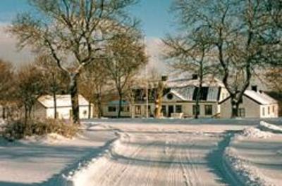 фото отеля Bergby Gard Cottages