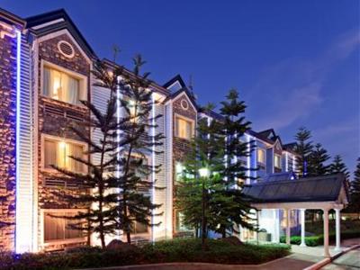 фото отеля Microtel Inn Baguio City