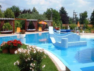 фото отеля Kek Duna Wellness Hotel