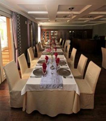 фото отеля Kek Duna Wellness Hotel