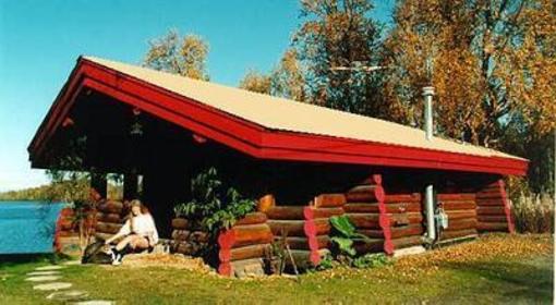 фото отеля Daniels Lake Lodge Bed and Breakfast