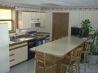 фото отеля Daniels Lake Lodge Bed and Breakfast