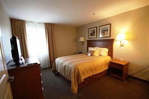 фото отеля Candlewood Suites Leray-Watertown