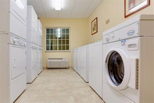 фото отеля Candlewood Suites Leray-Watertown