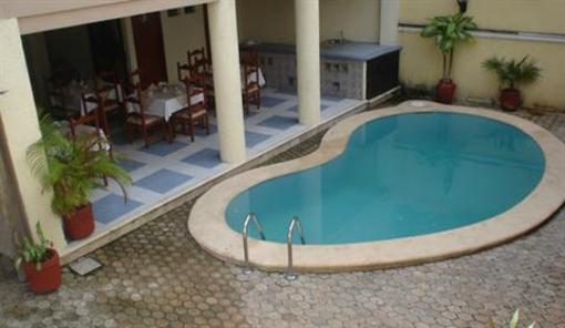 фото отеля El Espanol Hotel Merida
