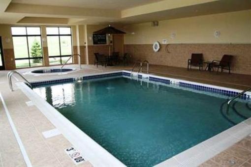 фото отеля Hampton Inn Fairmont
