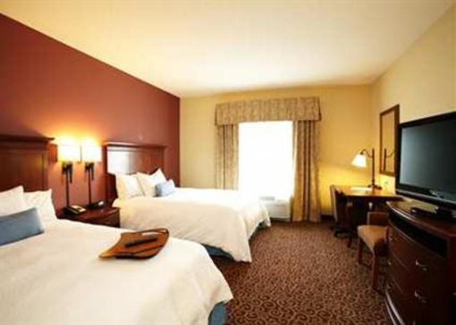 фото отеля Hampton Inn Fairmont